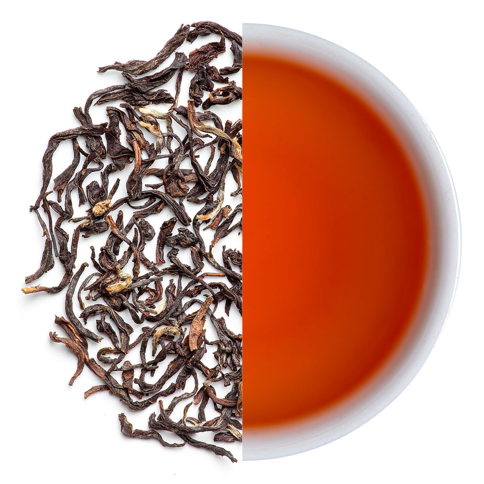 Darjeeling Premium Autumn Flush Tea 2025 — handpicked late-season leaves offering a deep golden liquor and soft muscatel notes.