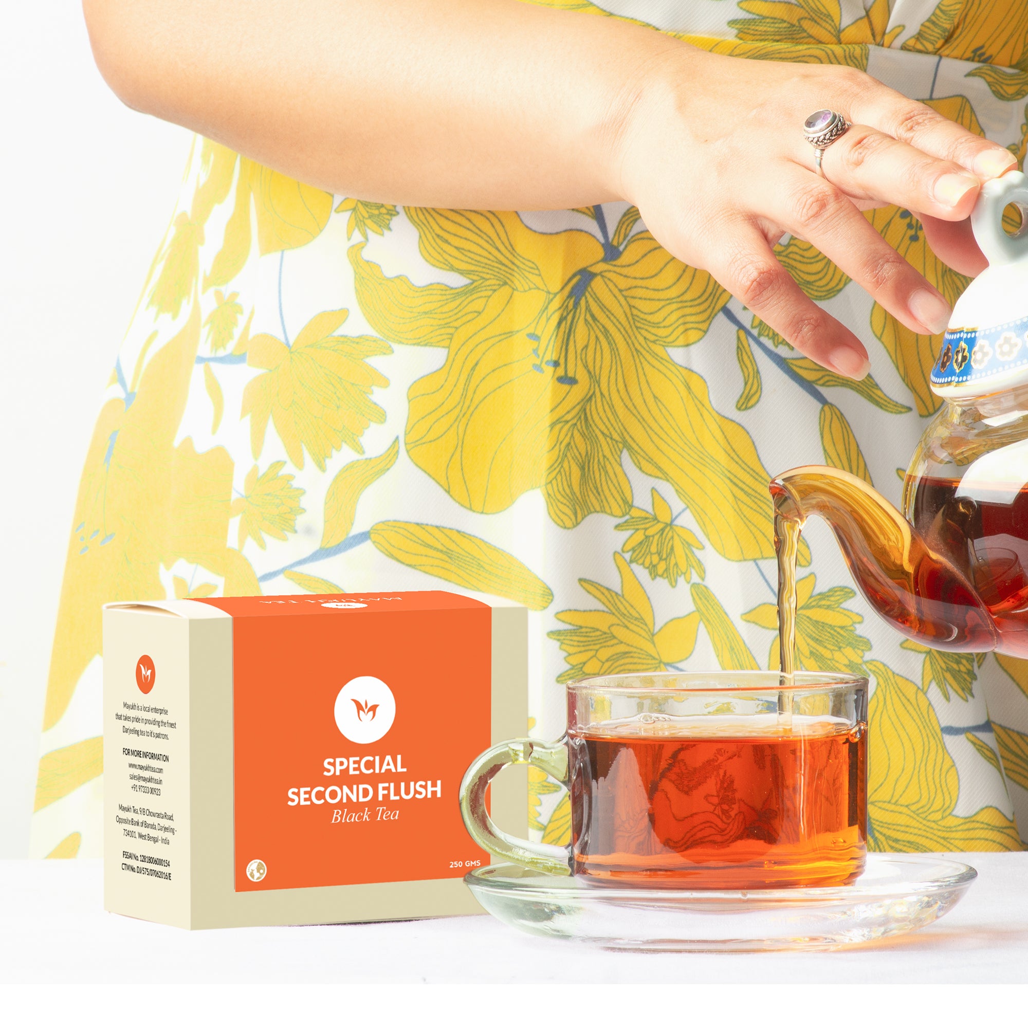 Darjeeling tea featuring classic muscatel notes and smooth finish